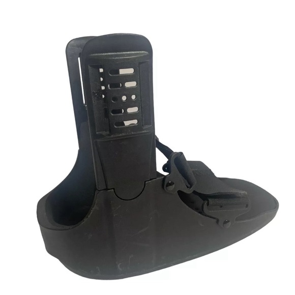 United Ortho Medium Right Foot Low Profile Ankle Foot Boot Shell Only - Picture 13 of 13